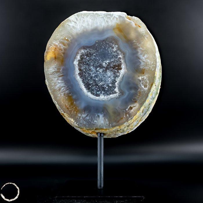 Achatdruse op standaard – Natuurlijk kunstwerk met, Antiek en Kunst, Curiosa en Brocante