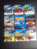 Hot Wheels 1:64 - Model raceauto (9) - BMW 850i, BMW 2002,, Nieuw
