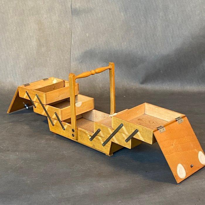 Naaidoos - Hout, Naaischapskistje uit de jaren zestig, Antiek en Kunst, Curiosa en Brocante