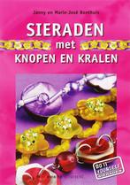 SIERADEN MET KNOPEN EN KRALEN 9789058776730 J. Bonthuis, Boeken, Verzenden, Gelezen, J. Bonthuis