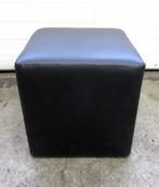 Hocker, Poef, zwart kunstleer, Gebruikt