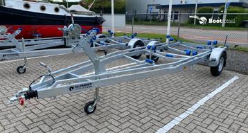 Vlemmix Boottrailer E | 7,0 m (as 1×1800 kg)