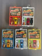 Maisto 1:64 - Model hatchback (5) - VW Ford Chevrolet -, Hobby en Vrije tijd, Modelauto's | 1:5 tot 1:12, Nieuw