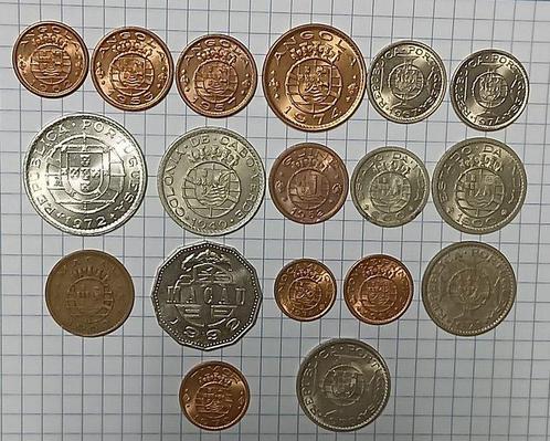 Portugal. Republic. 18 moedas ex colónias portuguesas, Postzegels en Munten, Munten | Europa | Niet-Euromunten