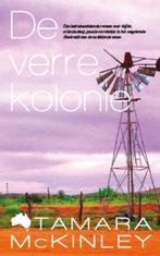 De verre kolonie / Rode aarde / 2 9789032513535, Boeken, Romans, Verzenden, Gelezen, Tamara McKinley
