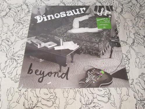 Dinosaur Jr. - Beyond & Sweep It Into Space & Bug - 2 x LP, Cd's en Dvd's, Vinyl Singles