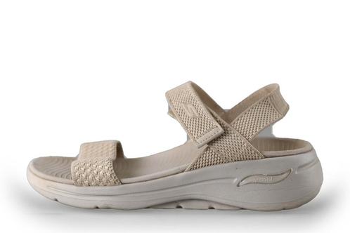 Skechers Sandalen in maat 37 Beige | 10% extra korting, Kleding | Dames, Schoenen, Beige, Zo goed als nieuw, Sandalen of Muiltjes