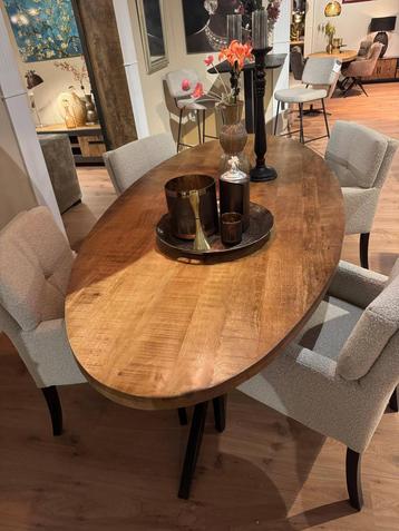 Actie! Mango tafel (Ovaal) - 240 x 120 beschikbaar voor biedingen