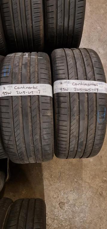 2x 245-45-17 Continental Zomer 4.5mm €35 Per Band 245 45 17 beschikbaar voor biedingen