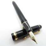 Pilot - Custom 74 (black) - 14K gold nib (M) - Vulpen, Verzamelen, Pennenverzamelingen, Nieuw