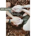 Verbonden, voor altijd? - Hartsgeheimen op een internaat, Verzenden, Gelezen, Krisha van der Male en Vera van Vliet