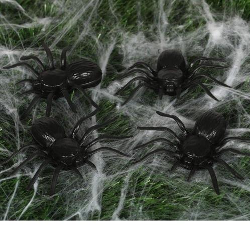 Halloween Spinnen Set 10cm 4 delig, Hobby en Vrije tijd, Feestartikelen, Nieuw, Verzenden