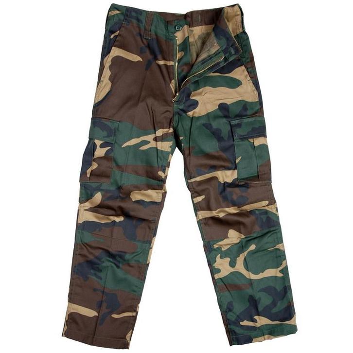 Camouflagebroek groen/woodland jongen- 98/104 NIEUW, Kinderen en Baby's, Kinderkleding | Maat 104, Jongen, Nieuw, Ophalen of Verzenden