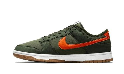 Nike Dunk Low Next Nature Sequoia Olive - maat 41 (Sneakers), Kleding | Dames, Schoenen, Sneakers of Gympen, Nieuw, Verzenden