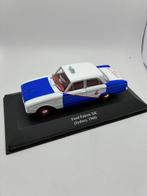 1:43 - Modelauto (2) - FORD - FALCON XK en FORD FORDOR, Nieuw