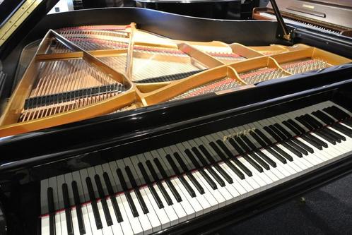 Pfeiffer 2.00m. in concoursstaat van Veenstra pianos., Muziek en Instrumenten, Piano's, Vleugel, Zwart, Zo goed als nieuw, Hoogglans