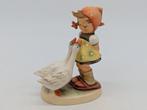 Goebel, Hummel - Figuur - „Gänseliesl / Goose Girl“ - TMK7 -