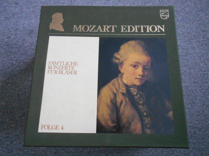 Mozart - Mozart Edition: Sinfonien,Serenaden, Opera Bufa, Cd's en Dvd's, Vinyl Singles