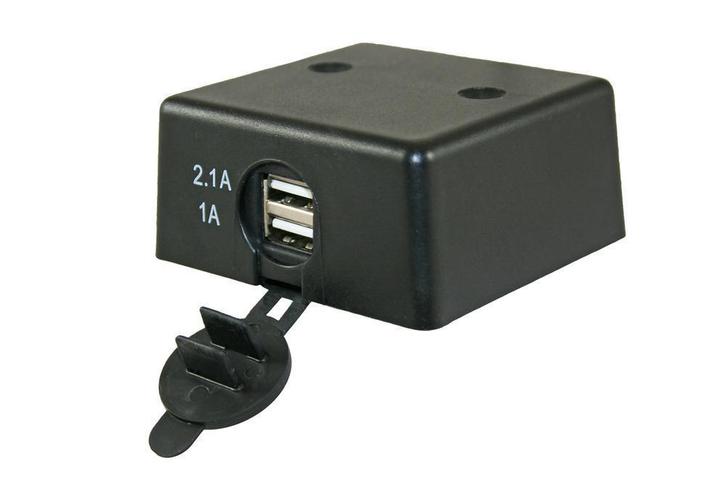 Dubbele USB stekkerdoos 2.1A /1.0A opbouw, Caravans en Kamperen, Kampeeraccessoires, Nieuw