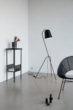 Hübsch - Lotte Knudsen - Wandtafel - Eyrie salontafel -