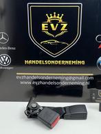 Veiligheidsgordel insteek midden achter Mercedes CLA bj.2019, Auto-onderdelen, Interieur en Bekleding, Gebruikt, Mercedes-Benz