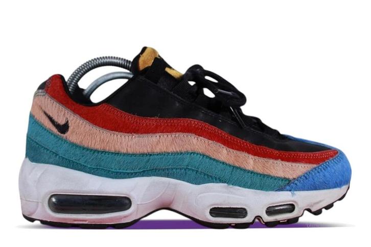 Nike Air Max 95 Multi-Color Pony Hair • 40.5, Kleding | Heren, Schoenen, Sneakers of Gympen, Ophalen of Verzenden