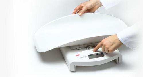 Seca 354 digitale baby- en peuterweegschaal, Zakelijke goederen, Kantoor en Winkelinrichting | Kantoormeubilair en Inrichting