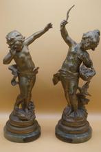sculptuur, A pair of French spelter figures after Auguste, Antiek en Kunst