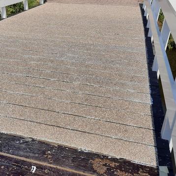 Brugdek en steigers anti slip pakket per m² beschikbaar voor biedingen