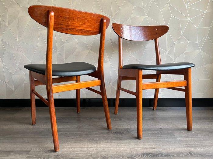 Farstrup - Thomas Harlev - Stoel (2) - Model 210 - Beuken,, Antiek en Kunst, Antiek | Meubels | Stoelen en Banken