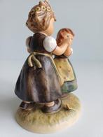 Goebel - M.J. Hummel - Beeldje, Spring Dance - TMK5 - 17 cm