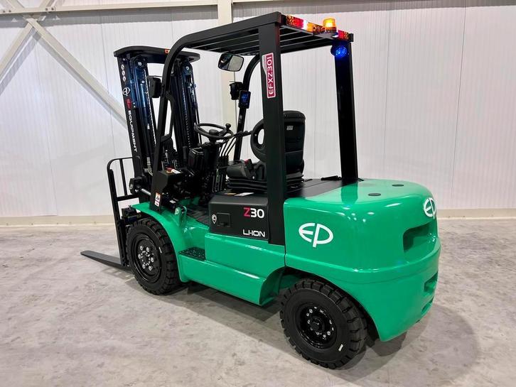 Elektrische Heftruck | 3.000 kg | Li-ion | 4.8m mast | EP, Zakelijke goederen, Machines en Bouw | Heftrucks en Intern transport