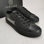 Versace - Sneakers - Maat: Shoes / EU 39, Antiek en Kunst