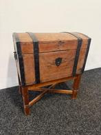 Kist - Hout - Zweedse antieke kist, Antiek en Kunst, Curiosa en Brocante