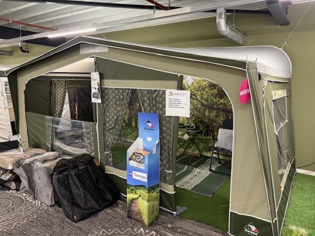 Dorema voortent Monza XL 270 SHOWMODEL, Caravans en Kamperen, Voortenten en Luifels, Nieuw, Dorema, Ophalen of Verzenden