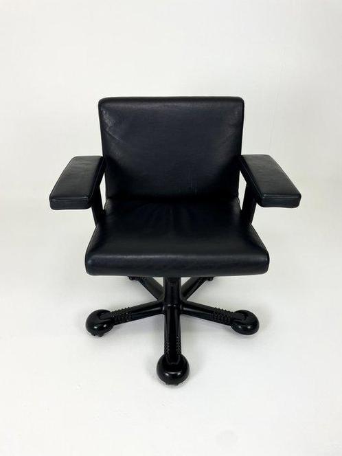 Molteni - Afra Scarpa, Tobia Scarpa - Fauteuil - Mix -, Antiek en Kunst, Antiek | Meubels | Stoelen en Banken