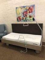 Hoog laag bed 2X seniorenbed ziekenhuisbed op voorraad, Huis en Inrichting, Slaapkamer | Bedden, Zo goed als nieuw, Verstelbaar