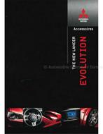 2008 MITSUBISHI LANCER EVOLUTION X ACCESSOIRES BROCHURE, Boeken, Auto's | Folders en Tijdschriften, Nieuw, Author, Mitsubishi