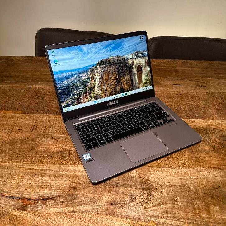 Compacte Asus Laptop Windows 11 Intel Core i5 SSD 8GB RAM, Computers en Software, Windows Laptops, 2 tot 3 Ghz, SSD, 14 inch, Qwerty