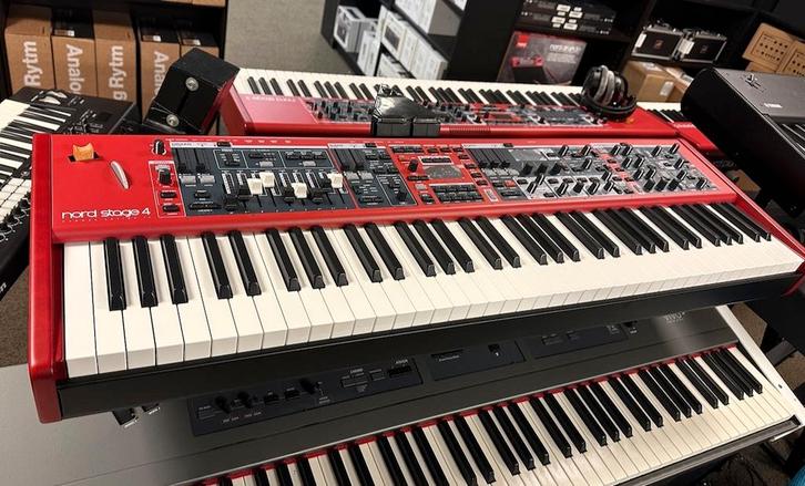 Nord Stage 4 73 – retour model, Muziek en Instrumenten, Piano's, Zo goed als nieuw, Digitaal, Ophalen of Verzenden