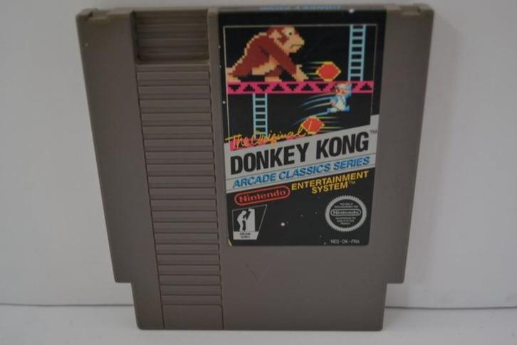 Donkey Kong - Arcade Classics Series (NES FRA), Spelcomputers en Games, Games | Nintendo NES, Zo goed als nieuw, Verzenden