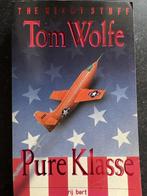 Pure klasse - Tom Wolfe 9789035102675 Wolfe, Boeken, Verzenden, Gelezen, Wolfe