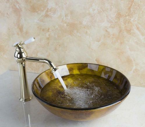 Gouden afgewerkte wastafel kraan met porselein handvat en ha, Doe-het-zelf en Verbouw, Sanitair, Nieuw, Verzenden