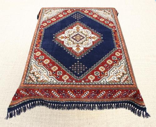 Smyrna tafelkleed Odessa 3 (99 euro karpetten, Vloerkleden), Antiek en Kunst, Antiek | Kleden en Textiel, Ophalen of Verzenden