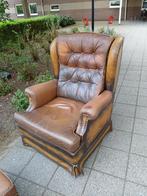 Chesterfield fauteuil + hocker, Ophalen