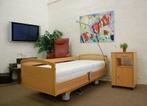 Electrisch seniorenbed thuiszorgbed ziekenhuisbed hoog laag, Zo goed als nieuw, Verstelbaar