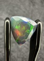 Opaal Cabochon- 0.52 g