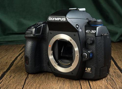 Olympus OLYMPUS E-30 + 14-54 & 40-150 zoom lenses Digitale, Audio, Tv en Foto, Fotocamera's Digitaal