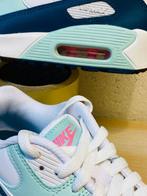 Nike - Veterschoenen - Maat: EU 38.5, Nieuw
