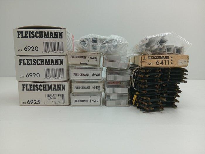 Fleischmann H0 - Model treinbevestiging (64) - Tracks en, Hobby en Vrije tijd, Modeltreinen | H0